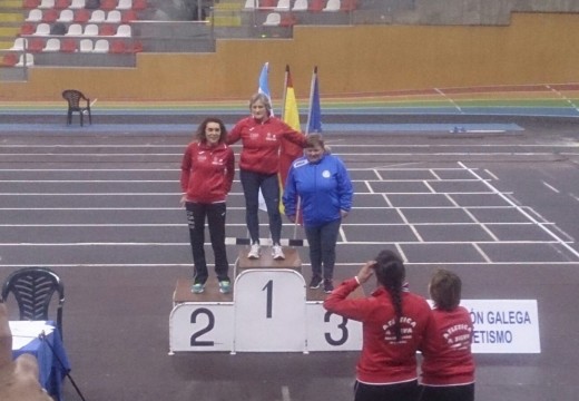 Ánxeles Rodríguez acada tres ouros no Campionato Galego de Atletismo de pista cuberta